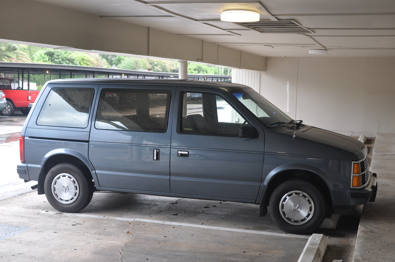 Illustration for article titled The Cars of My Apartment Complex